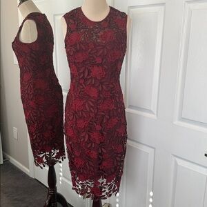 Sz 4 Sleeveless Tonal Lace Sheath Burgundy Fall Floral White House Black Market